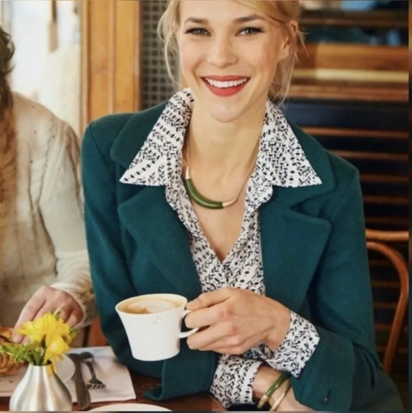 Cabi Printed Leaf Blouse 3255 Split Back Button Up Flowy Oversized Top Career S - Picture 2 of 13